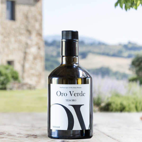 Oro Verde | organic extra virgin olive oil | Podere Tesoro