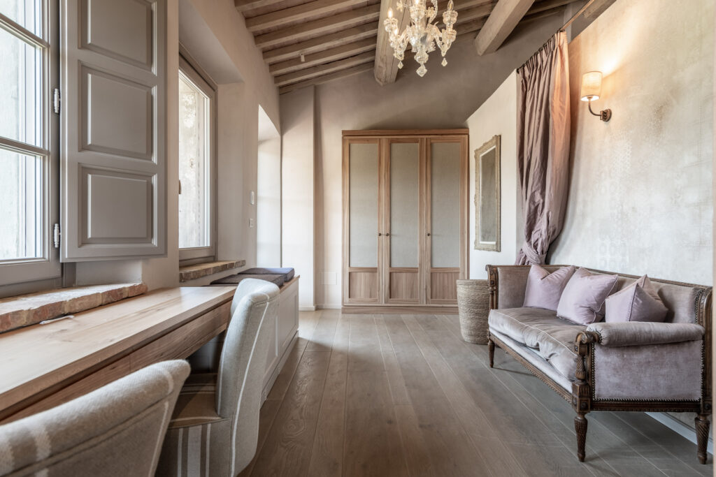 Luxury Accommodation In Tuscany | Wedding Venue In Italy | Podere Tesoro