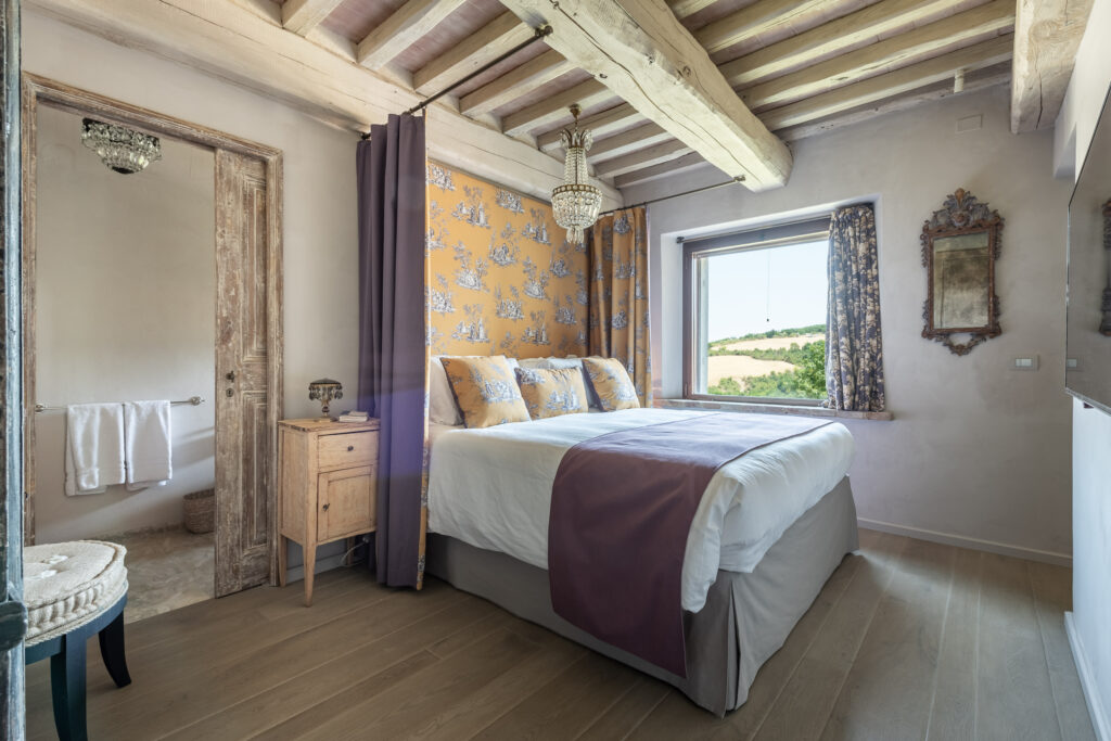 Luxury Accommodation In Tuscany | Wedding Venue In Italy | Podere Tesoro